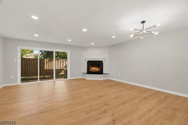 48 Nottingham Way