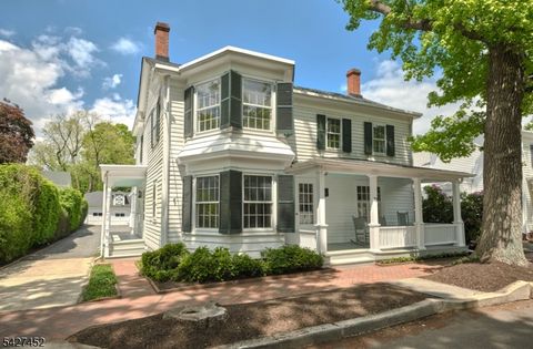 73 N Main St Cranbury Twp. NJ 08512