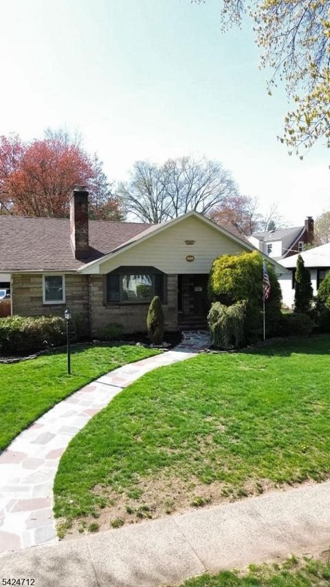 866 Madison Ave Rahway City NJ 07065