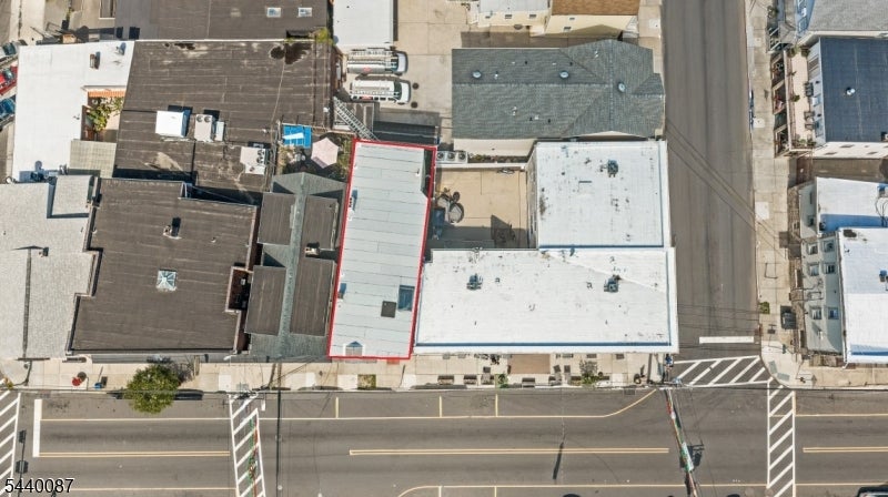 155 Wilson Ave