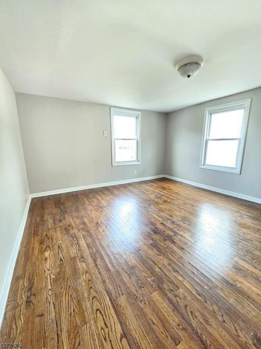 3 Thompson St Unit B