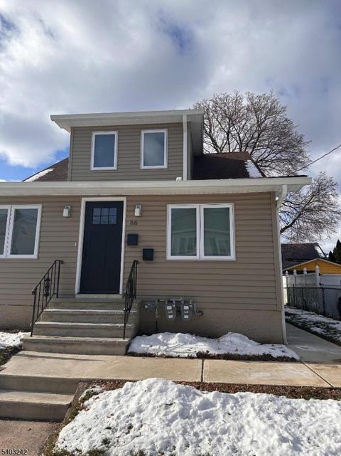 86 Orange Ave Elmwood Park Boro NJ 07407