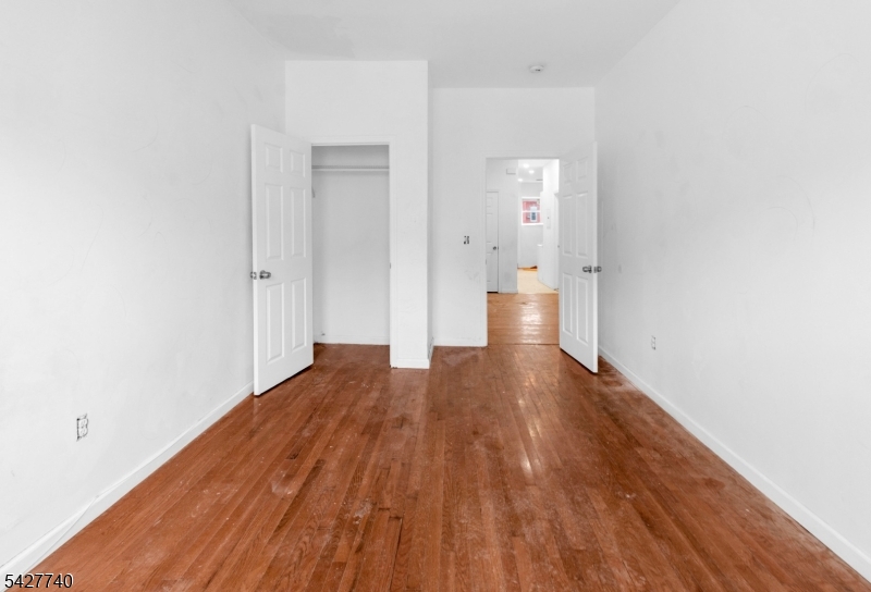 173 3Rd St