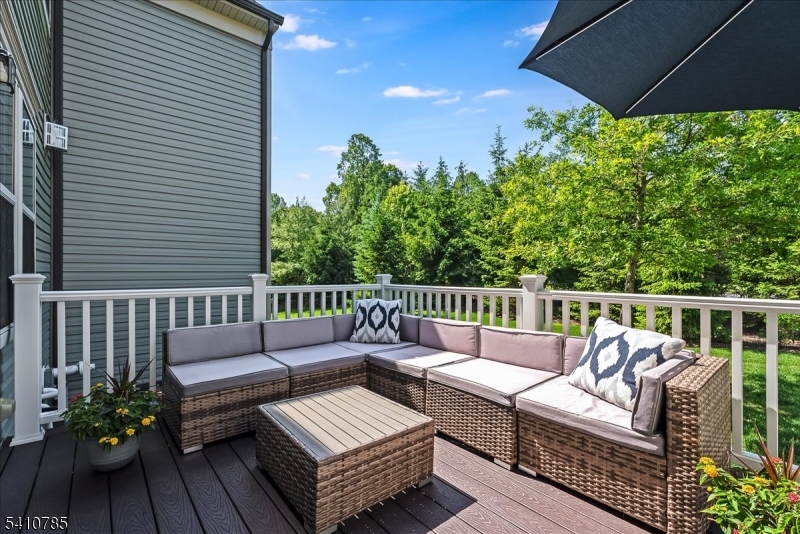 48 Albert Ct
