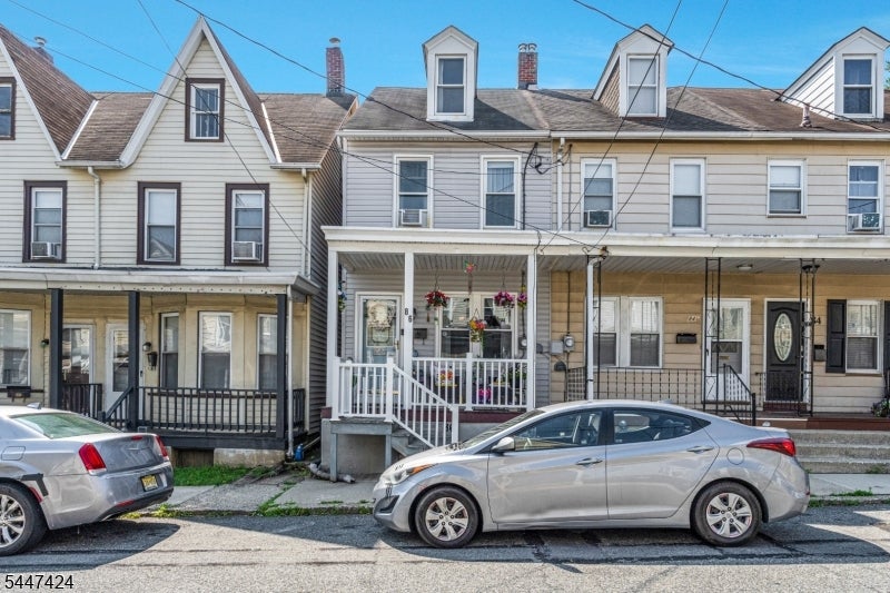 86 Summit Ave