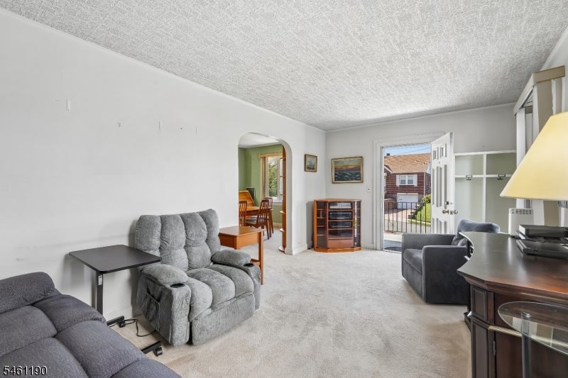 146 Bergen Ave