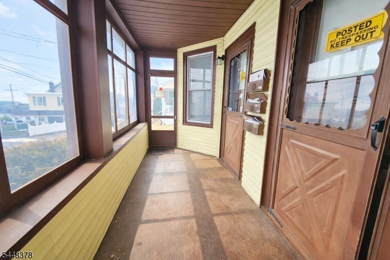 210 Union St