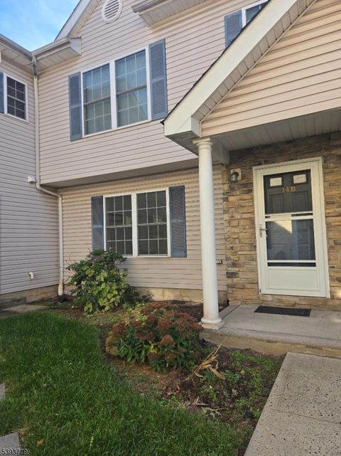 Photo of 14 Henry St, Franklin, NJ 08873 (MLS # 3994947)
