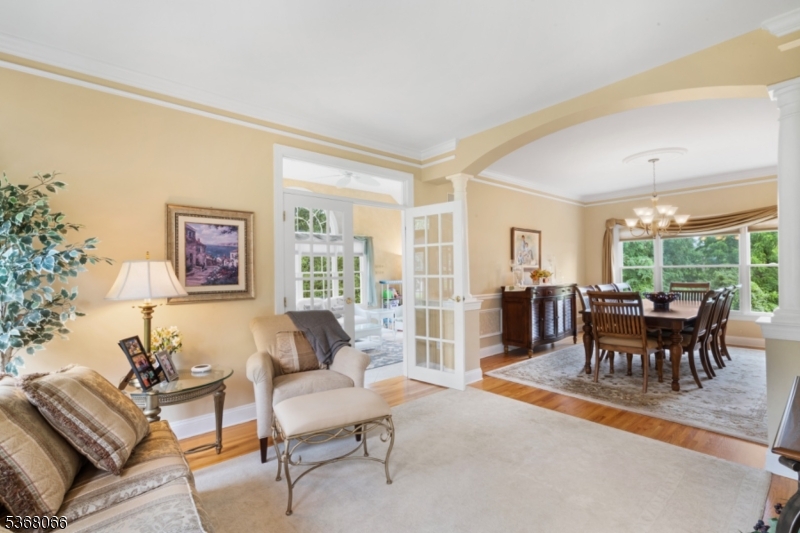 1 Country Oaks Rd