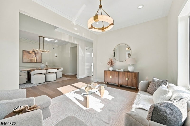 15 Highland Dr
