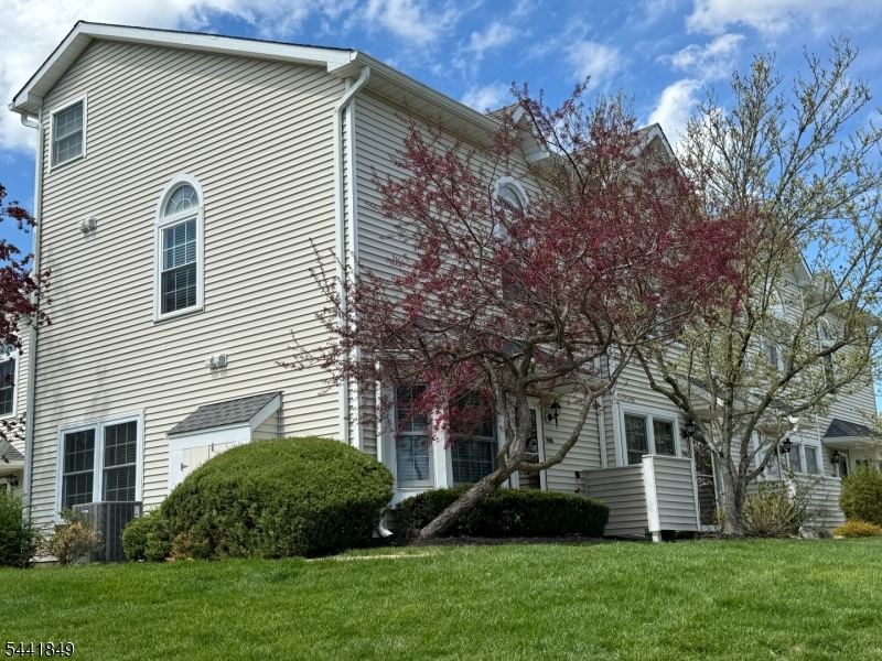 705 Bryant Dr