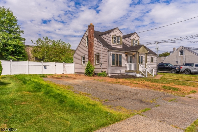 200 Mawbey St
