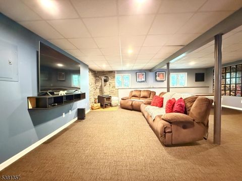 25 Graphic Blvd Sparta Twp. NJ 07871