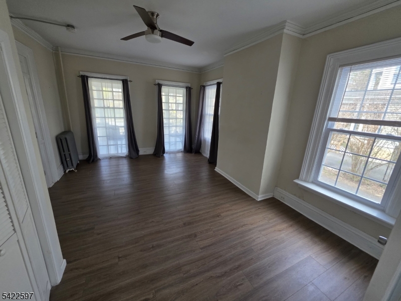 819 Kensington Ave 1