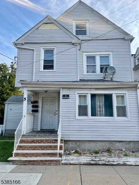 5 Joyce St