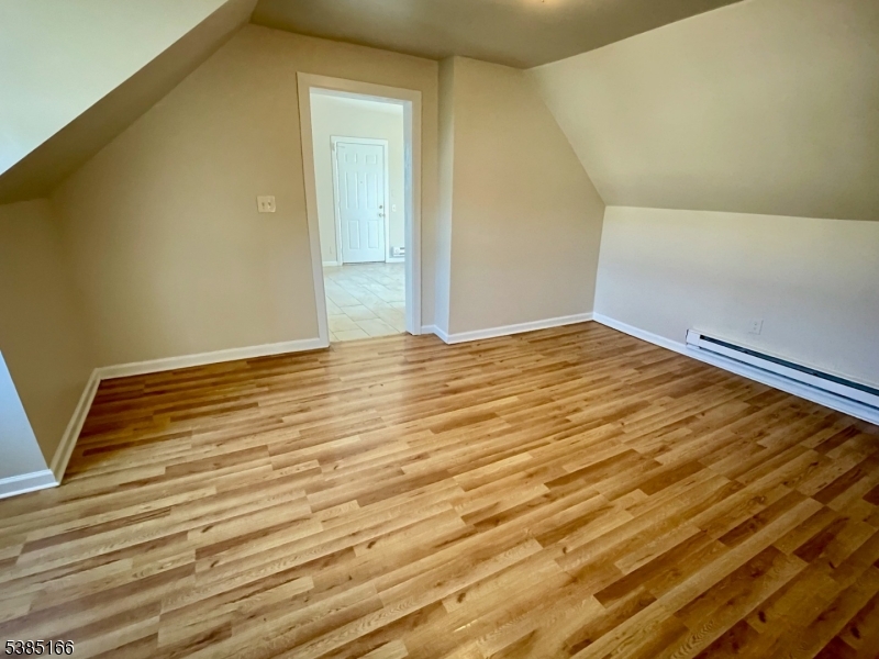 5 Joyce St