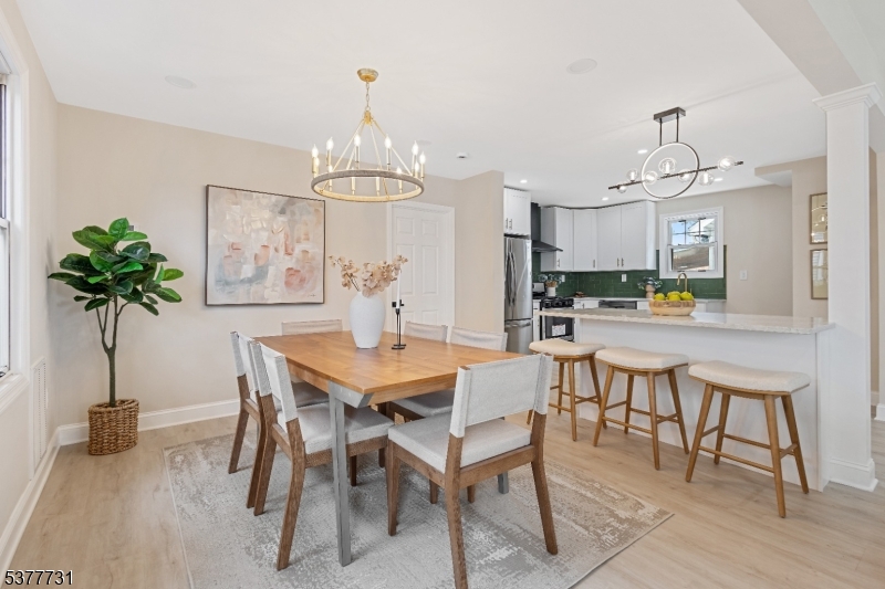 34 Emerald St