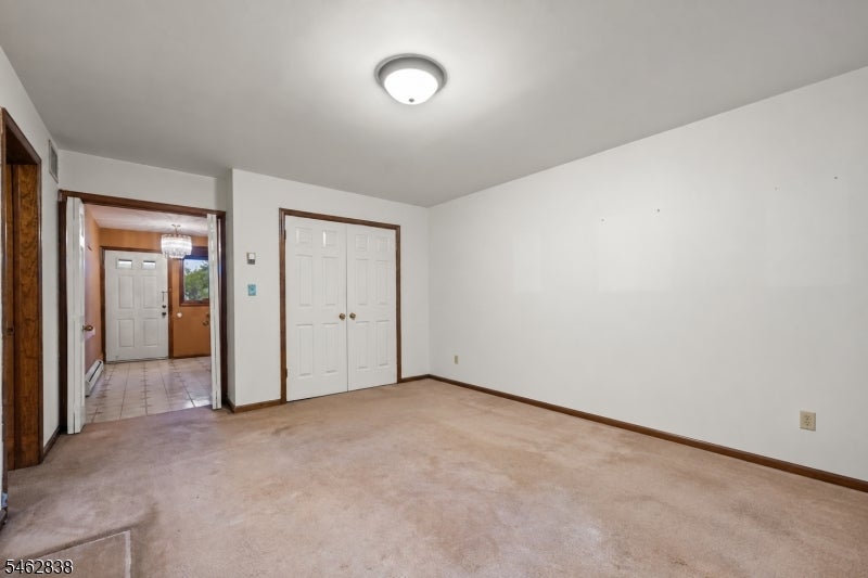140 Allwood Rd E