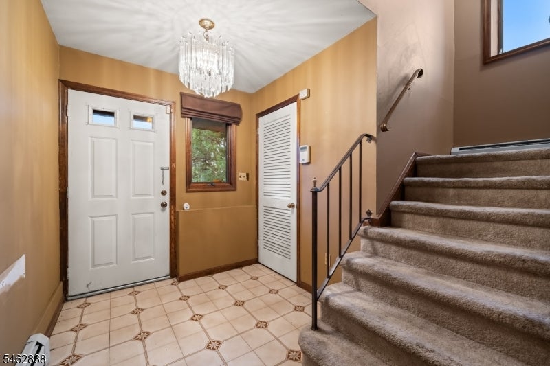 140 Allwood Rd E