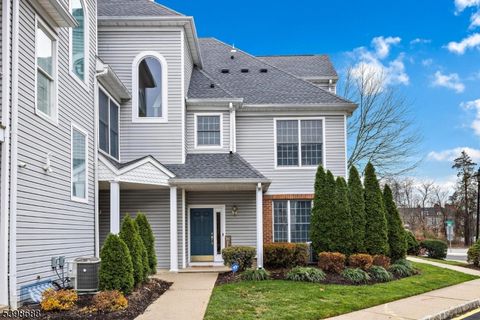 2 Twombly Ct Morristown Town NJ 07960
