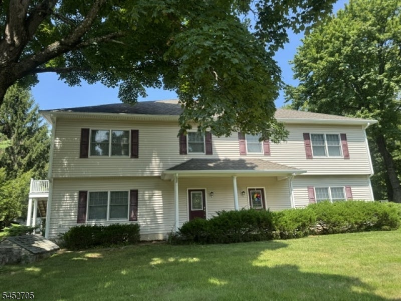 23 W Hanover Ave 23A