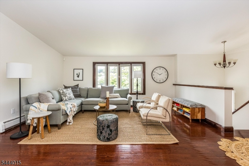373 Orange Rd