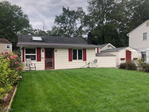 29 Manito Ave Parsippany-Troy Hills Twp. NJ 07034
