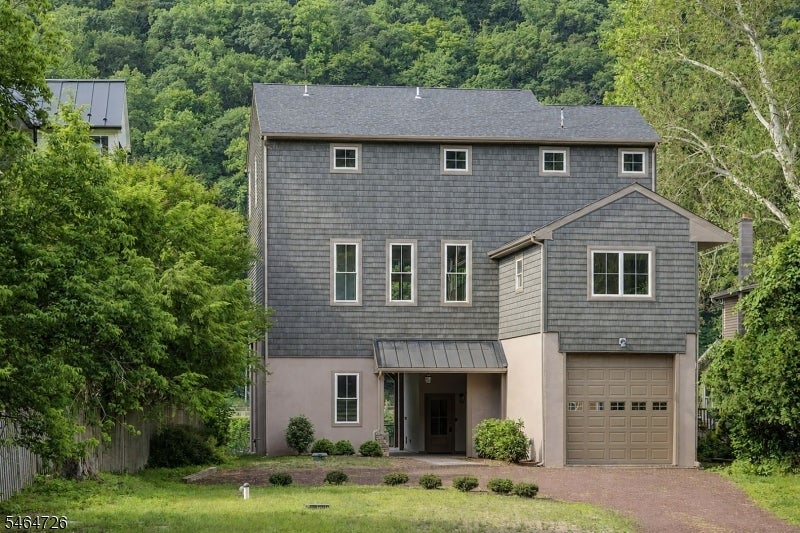 159 Byram Ln
