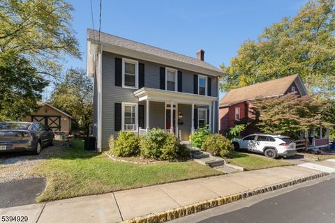 Photo of 8 Maryland Ave, High Bridge, NJ 08829 (MLS # 3995812)