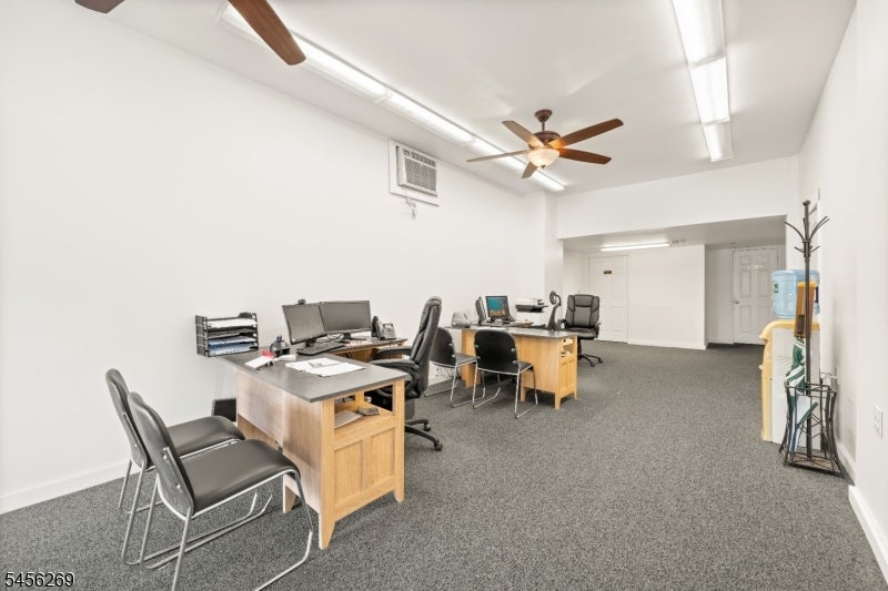 36-38 W Somerset St