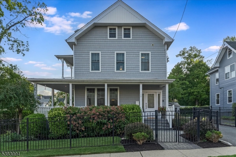 149 Walnut St