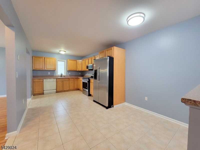 154 Norwood Ave 2