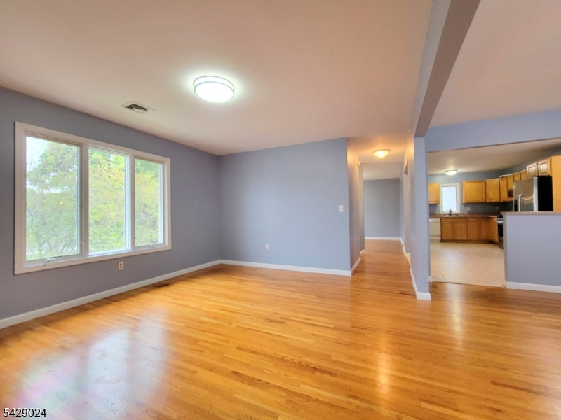 154 Norwood Ave 2
