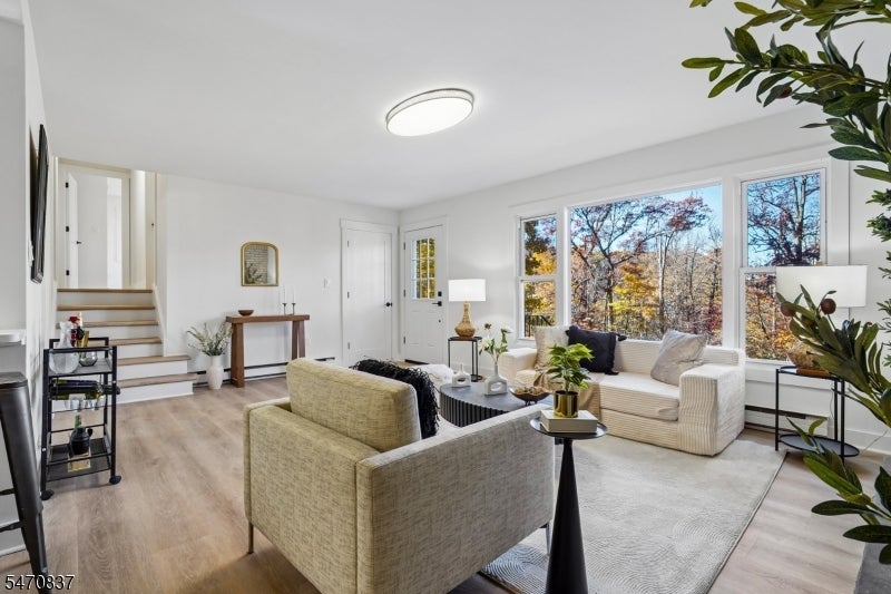26 Chestnut Tree Dr