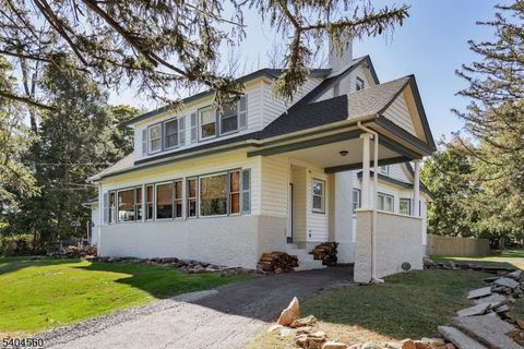 2 Dutch Ln Scotch Plains Twp. NJ 07076