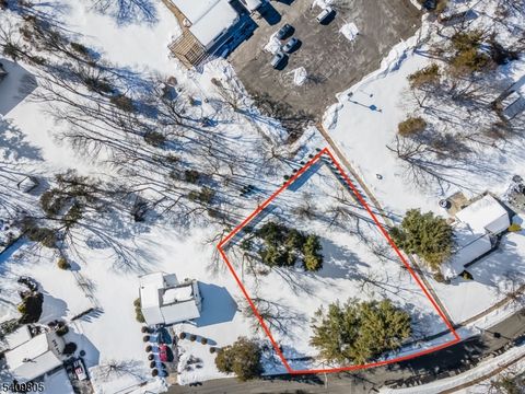 16 Heather Franklin Twp. NJ 08873