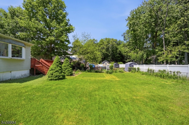 26 Hillside Ter
