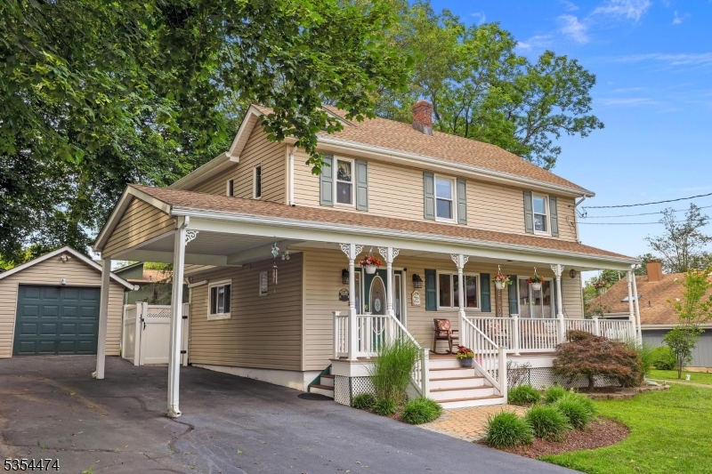 8 Katherine St