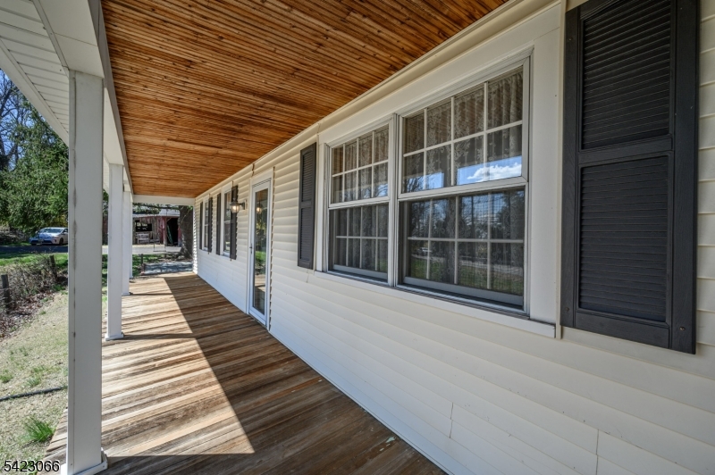 105 Morning Glory Rd