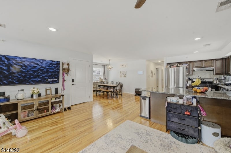 149 Bellair Pl