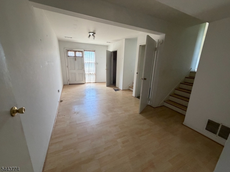 13 Chalmers Rd