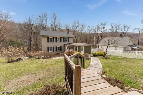 18 Sanatorium Road Glen Gardner Boro NJ 08826