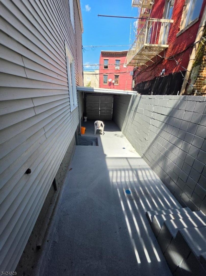 91 Belmont Ave 2
