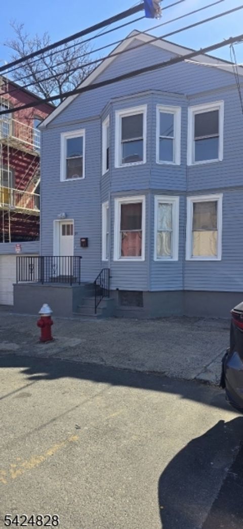 91 Belmont Ave 2 Jersey City NJ 07304