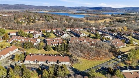 4 The Crescent 2414 Union Twp. NJ 08809