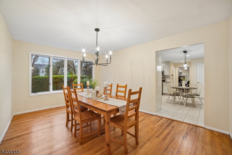 3 Carol Ct