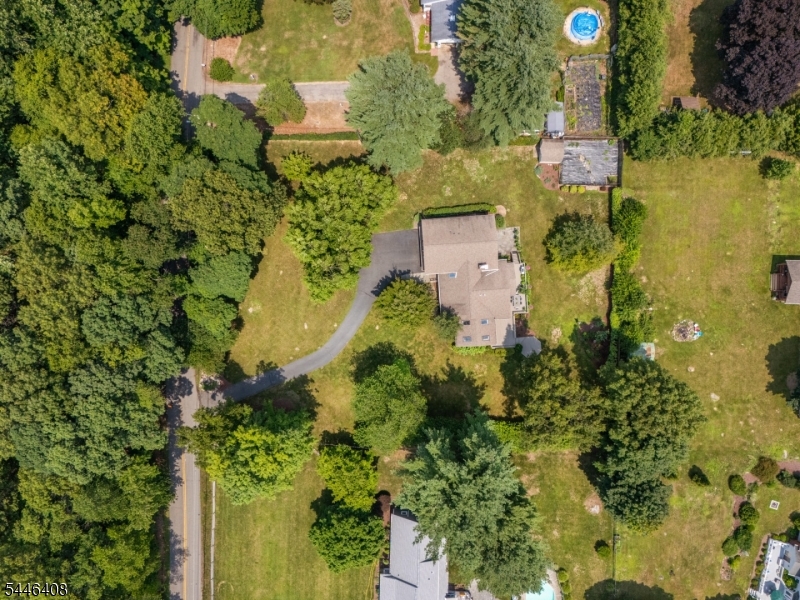 28 Lyonsville Rd
