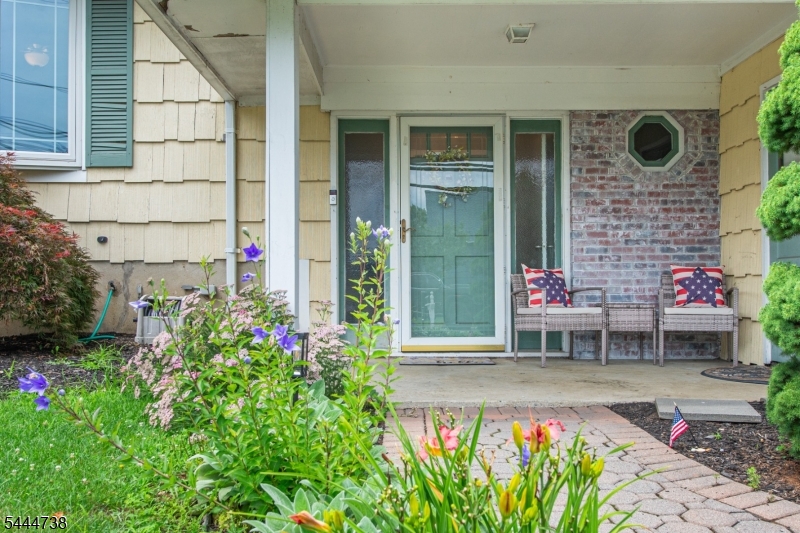 177 Clover Hill Dr