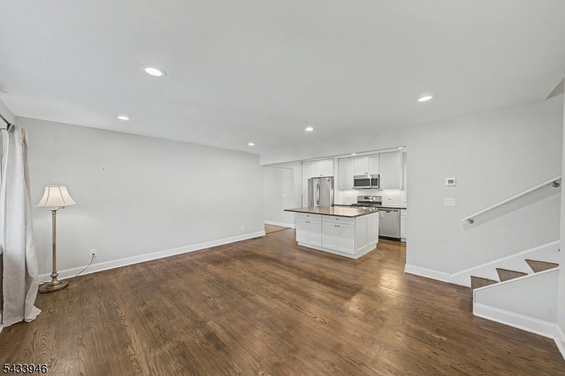 16 Highland Trl