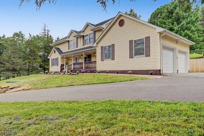 105 Nightingale Rd